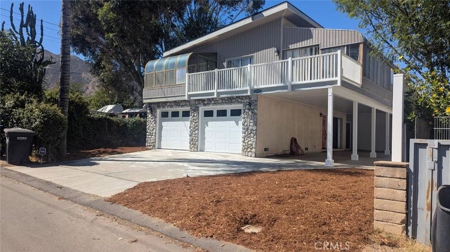 Updated Lake Community Home With 3 Beds, 2 Baths. Resides In A Quiet Lake Elsinore Neighborhood. Walking Distance To Lake With Private Lake/Beach Rights! RV/Boat Parking On The Property. Enclosed Sun Room For Added Space (Buyer To Verify).