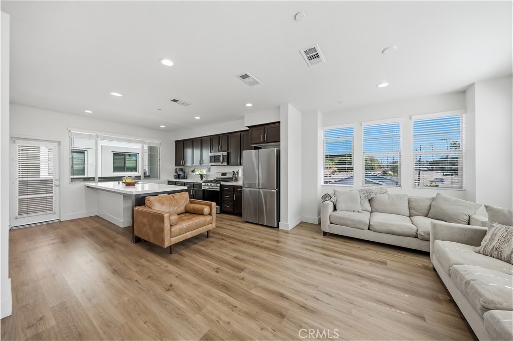 205 S Paige Ln