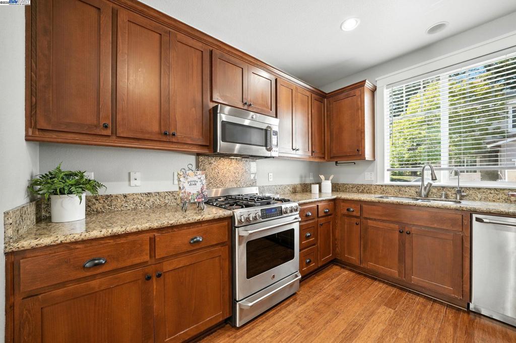 FOSTORIA - Residential