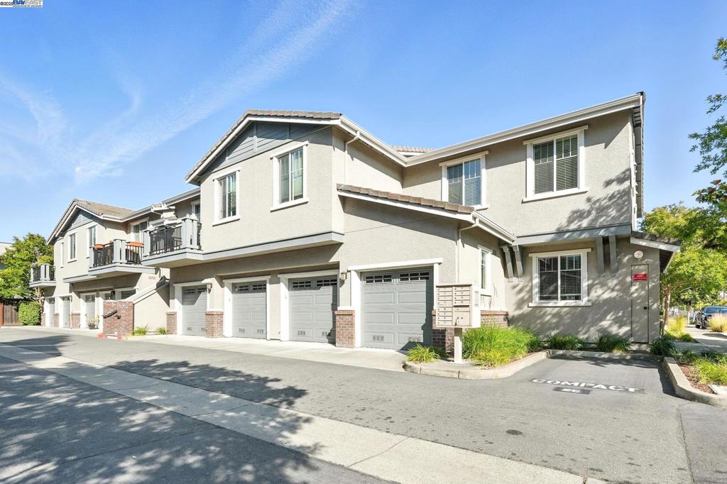 FOSTORIA - Residential