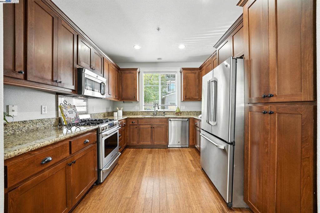 FOSTORIA - Residential