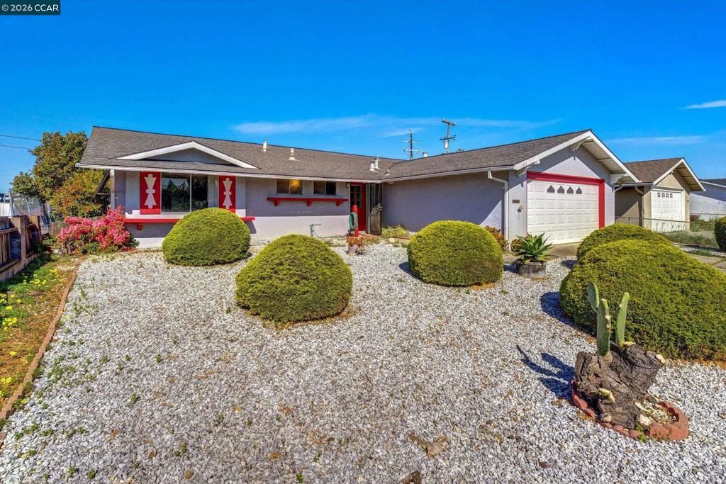 Photo of 1200 Elliott Dr Dr, Vallejo, CA 94589 (MLS # 41131556)