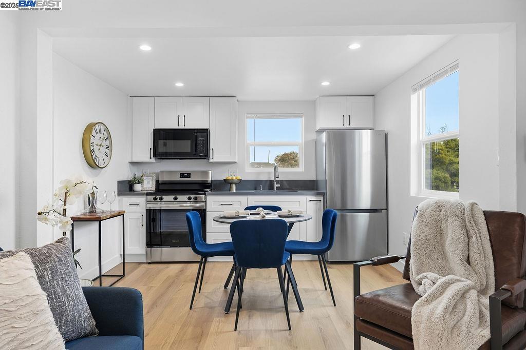 NORTH RICHMOND - Residential