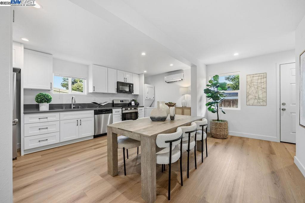 NORTH RICHMOND - Residential