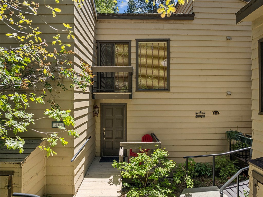 27821 Peninsula N 315