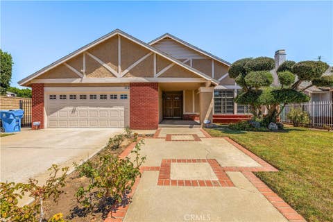Photo of 8824 Sari Avenue, Northridge, CA 91343 (MLS # PW26178947)