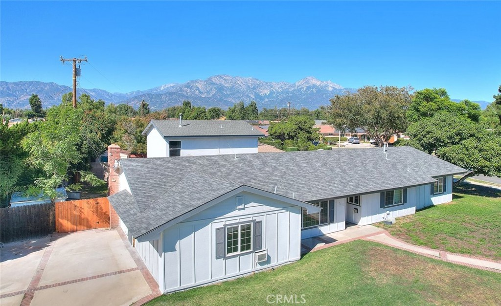 340 W Caroline Street