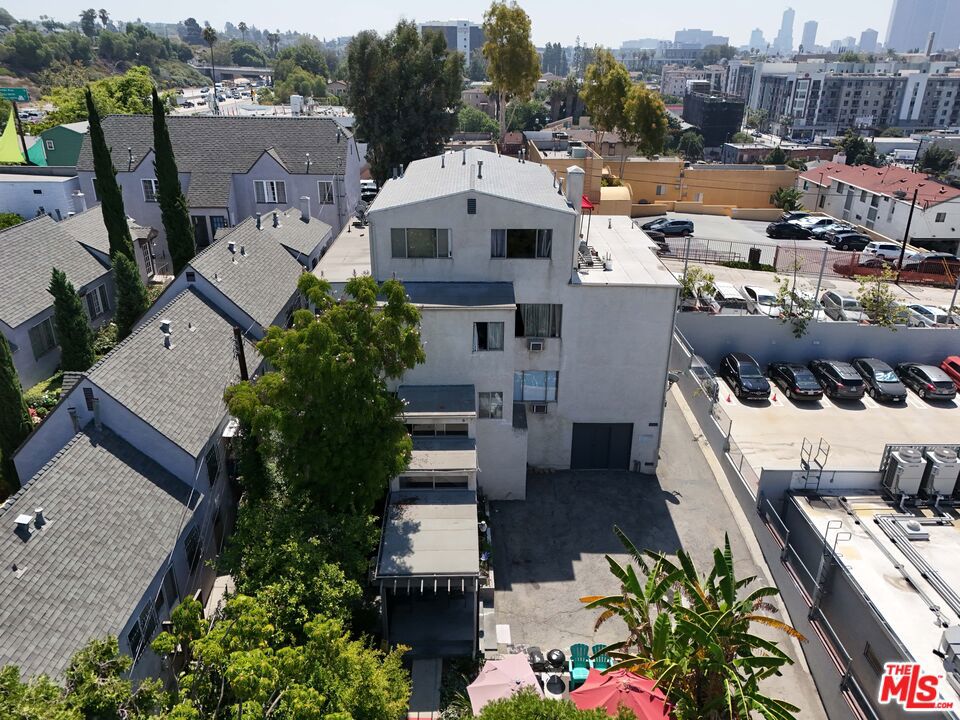We are pleased to present a five (5) unit apartment building located at 434 N Lake Street in Los Angeles, California. The subject property is located in a solid Echo Park location, north of Temple Street and west of Alvarado Street. The property is located in Echo Park, offering an excellent unit mix of three (3) one-bedroom and two (2) two-bedroom units all separately metered for electricity on a spacious 11,683 SF lot. With over 50% rental upside potential, the property is a prime value add opportunity, especially with SB1211 allowing for potential ADU conversions in the garage or rear parking lot. Tenants enjoy a gated and secure environment, lush landscaped front yard, and full onsite parking with eight (8) dedicated spaces. Recent improvements include a new roof and completed soft story retrofit. Situated on a quiet street just off Temple, the property boasts walkable access to local hotspots like Tribal Cafe, Boba Guys, and Echo Park Lake, as well as dominant connectivity to Sunset Blvd, Beverly Blvd, and the 101/110 freeways. This is a strong opportunity to purchase a legacy asset that has not been on the market in over 35 years with huge value-add potential. With strong rental upside and potential for ADU conversion underSB1211, this property offers a rare investment opportunity in a solid Echo Park location poised for continued growth.