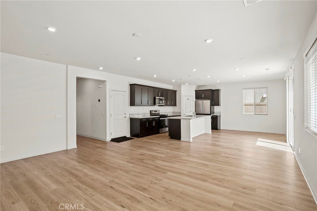 1679 Gooseberry Lane