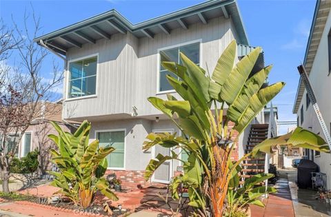 Photo of 451 30th Street, Hermosa Beach, CA 90254 (MLS # SB26095861)