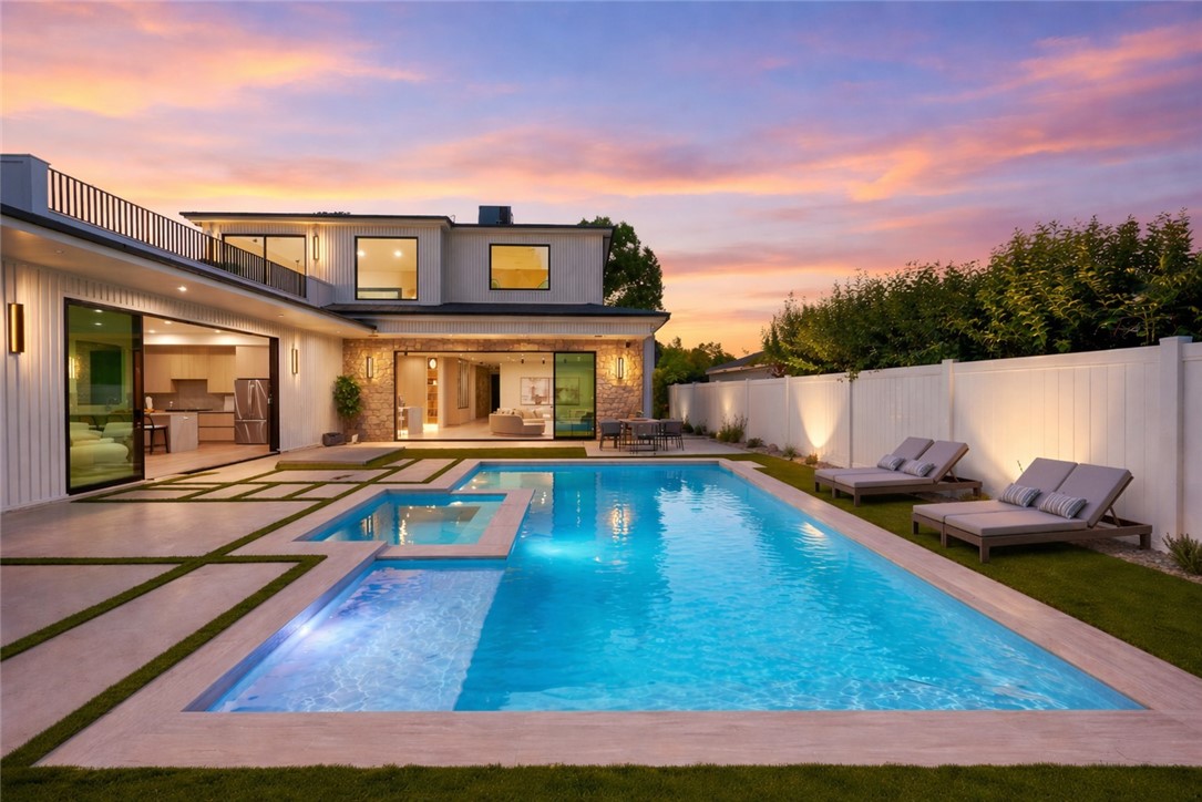 16728 Morrison Street