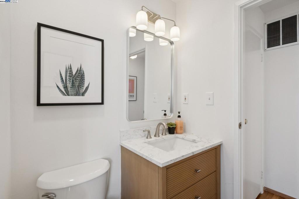 COLONY PARK - Residential