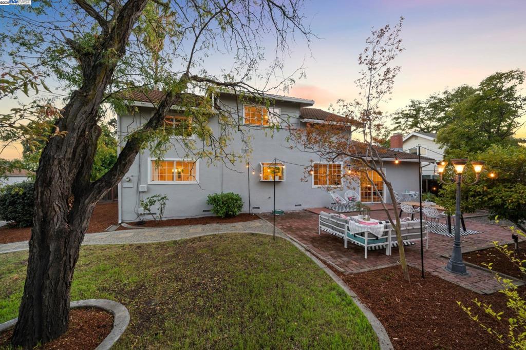 COLONY PARK - Residential