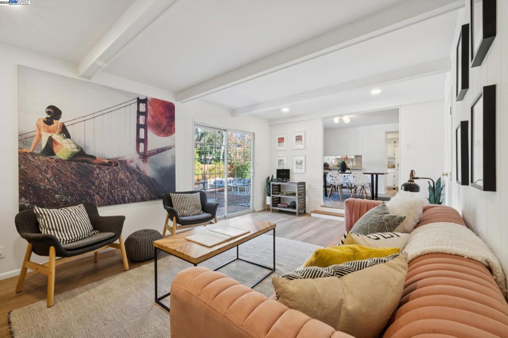 COLONY PARK - Residential