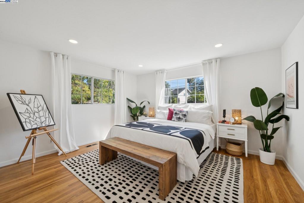 COLONY PARK - Residential