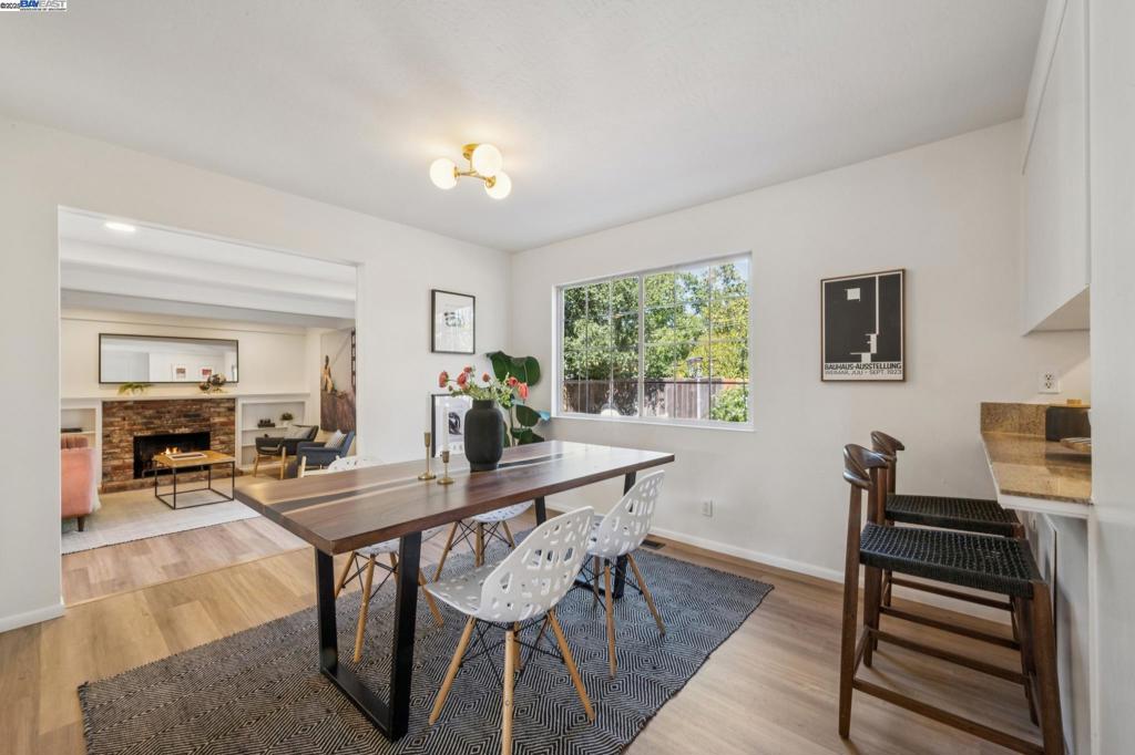 COLONY PARK - Residential