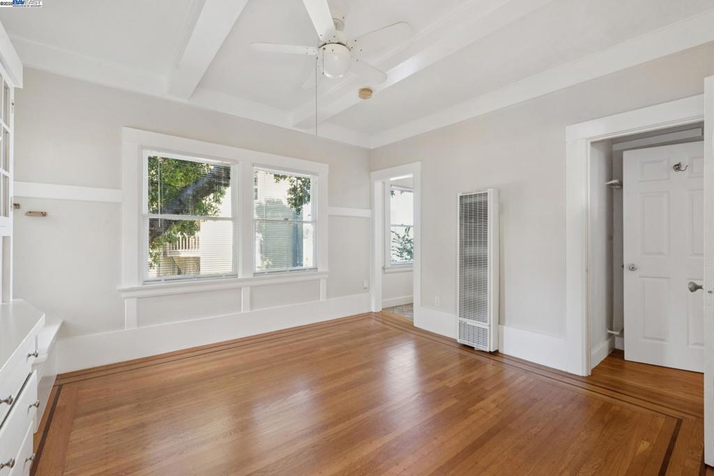 LAKE MERRITT - Residential Income