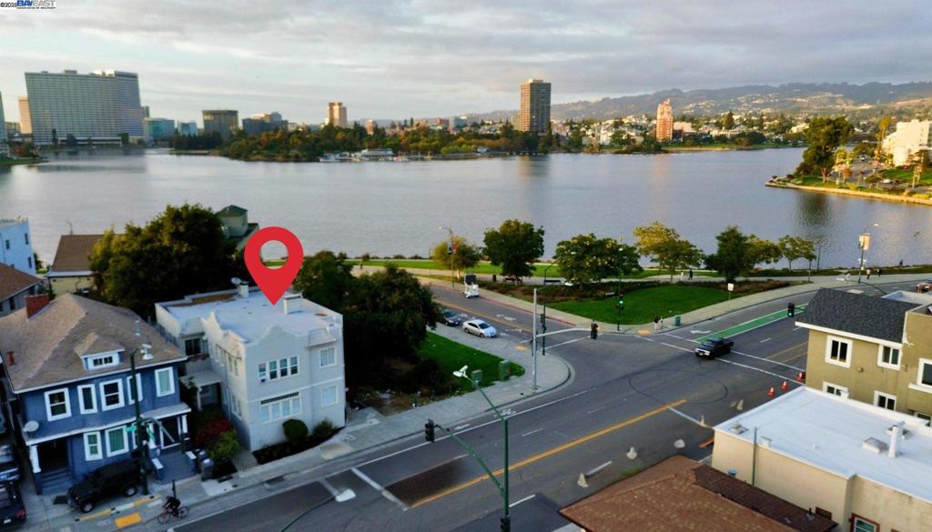 LAKE MERRITT - Residential Income
