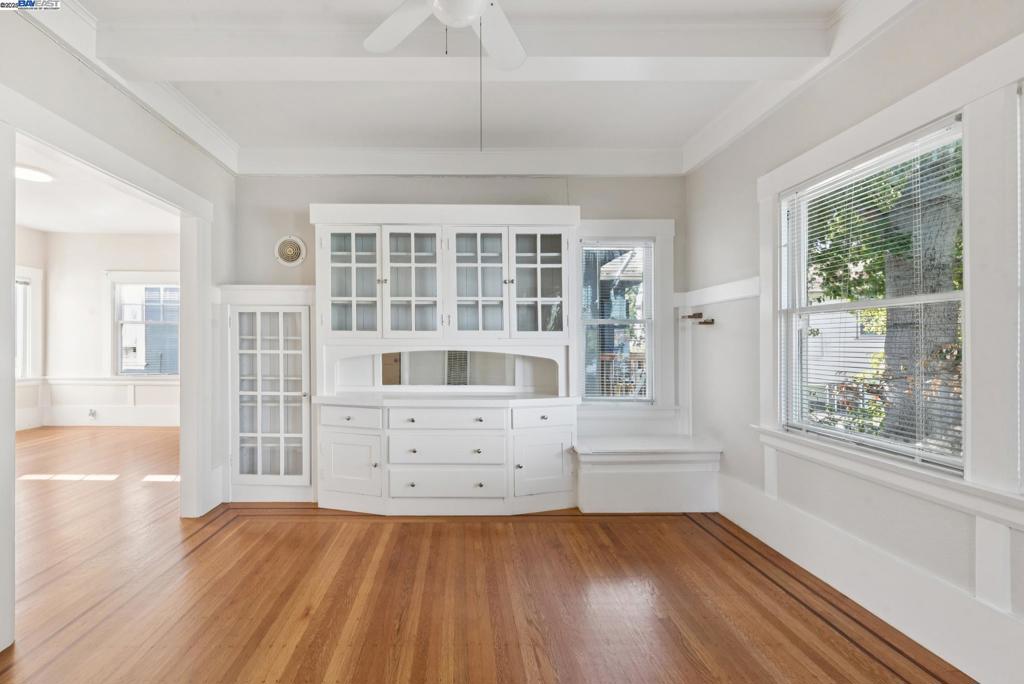 LAKE MERRITT - Residential Income