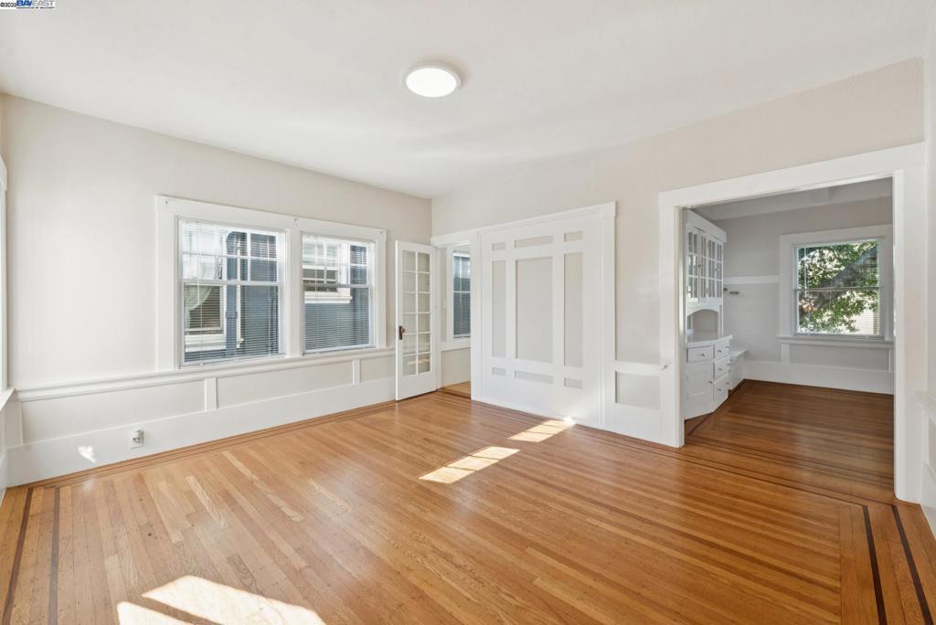 LAKE MERRITT - Residential Income