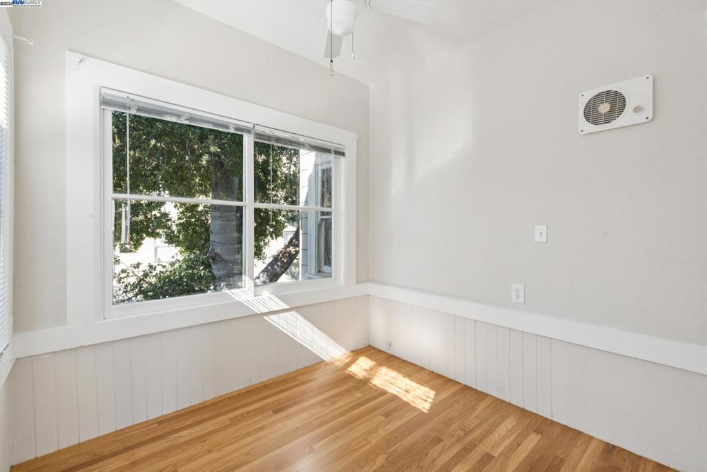 LAKE MERRITT - Residential Income