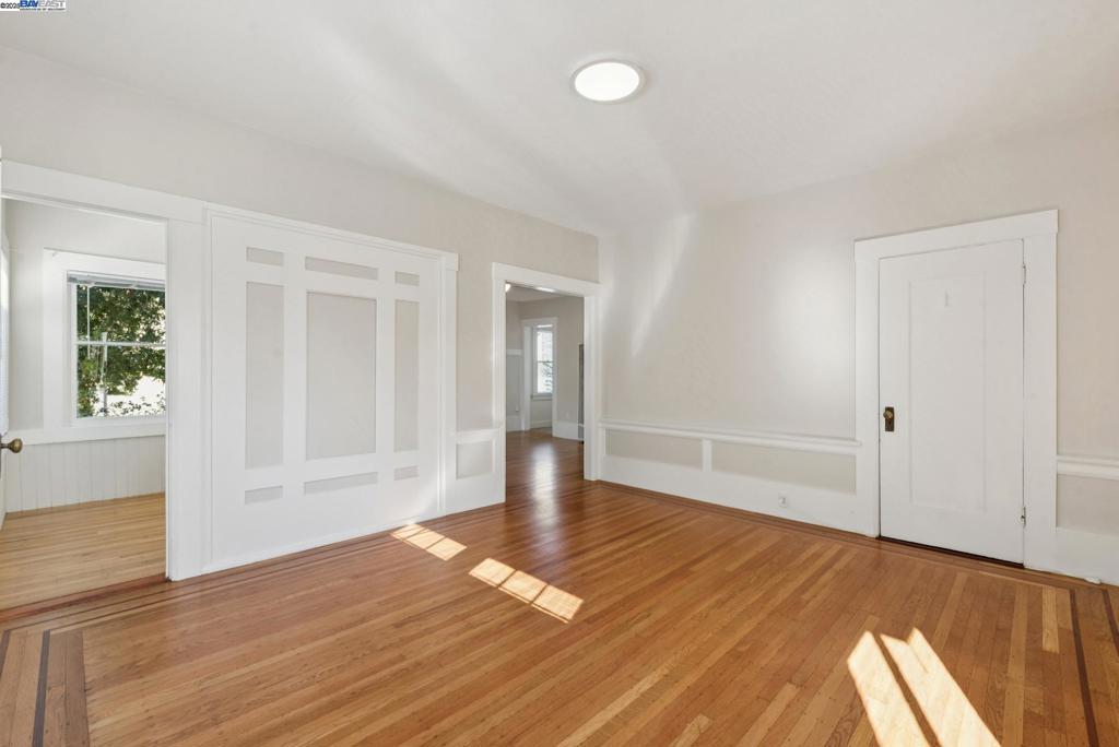 LAKE MERRITT - Residential Income