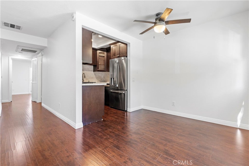800 Grand ave A12