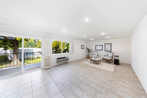 2370 Via Mariposa 1B Laguna Woods CA 92637