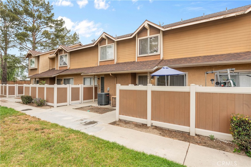 1460 Kendall Drive 46