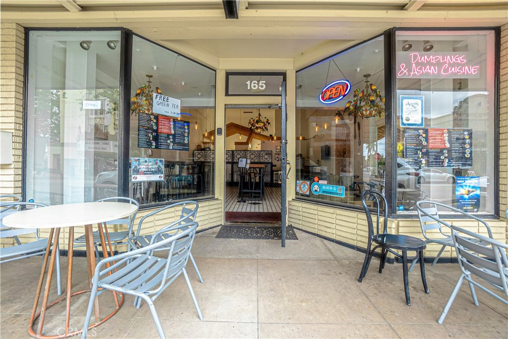 165 N Glassell Street