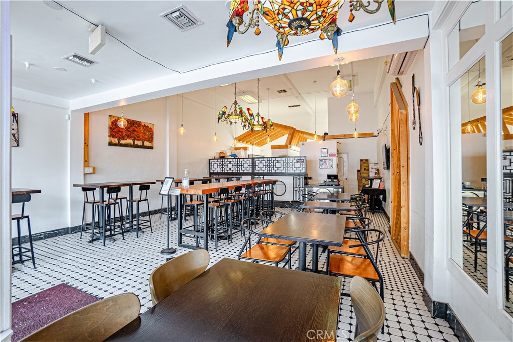 165 N Glassell Street