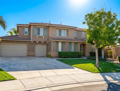 Tiny photo for 7297 Meurice Circle, Eastvale, CA 92880 (MLS # CV26189423)