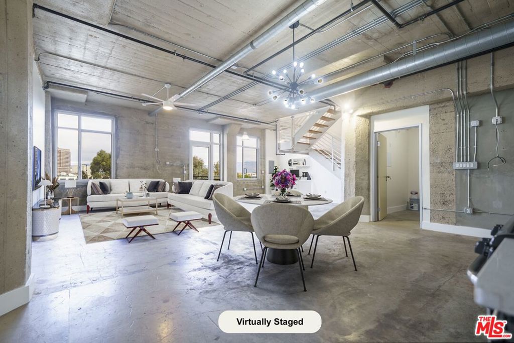 825 E 4th Street 503