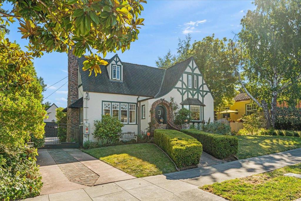 West Santa Cruz Gem. NOT TO BE MISSED. English Tudor 4 Bedroom, 2 bath 2300 sq ft on an Oversized lot 12,937 sq ft. Home exudes style and character including beautiful Leaded glass windows, and elegant Rumsford fireplace. Large Kitchen with added annex with Pizza oven + second oven. Hardwood floors throughout. Spacious Bedrooms with large closets & plenty of storage space with accessible attic space and built-in cabinets & dressers. Many upgrades including owned Solar and permitted 2024 detached one bedroom ADU. The finished Attic offers opportunity for a myriad of uses----playroom, craft room, office space. The extra large Lot is beautifully landscaped and includes an outdoor Brick BBQ, Dry sauna, Built-in fountain, Paver patio areas, Expansive lawn, mature shade and fruit trees. Irrigation well and storage tank. Gated driveway. Two car garage. Excellent Schools: Bay View, Mission Hill, Santa Cruz High. Close to UCSC, beaches, restaurants, Craft breweries. Great commute Location with easy access to Hwy one and 17, and to shopping