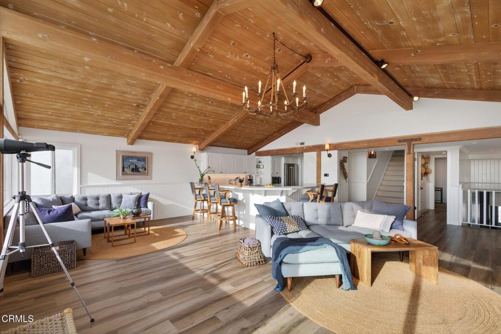Oxnard, California, 93035, United States, 3 Bedrooms Bedrooms, ,4 BathroomsBathrooms,Residential,Active,2019165