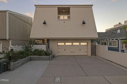 Tiny photo for 3445 Ocean Drive, Oxnard, CA 93035 (MLS # V1-34657)