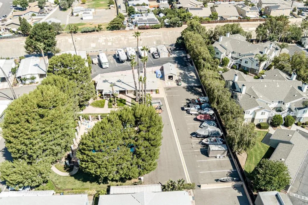 Escondido, California 92027, United States, 3 Bedrooms Bedrooms, ,2 BathroomsBathrooms,Residential,Active,189615