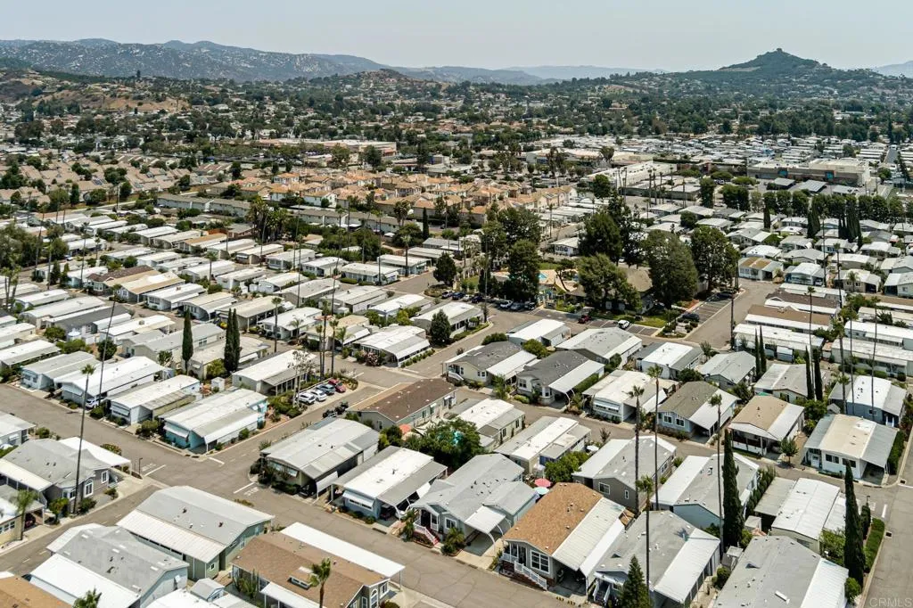 Escondido, California 92027, United States, 3 Bedrooms Bedrooms, ,2 BathroomsBathrooms,Residential,Active,189615