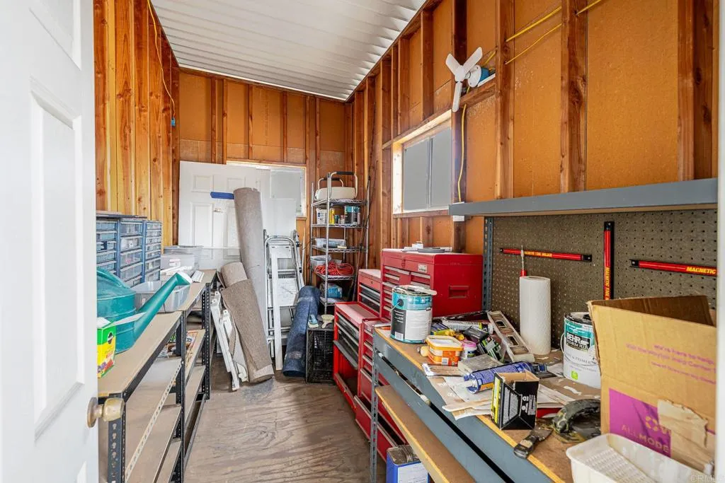 Escondido, California 92027, United States, 3 Bedrooms Bedrooms, ,2 BathroomsBathrooms,Residential,Active,189615