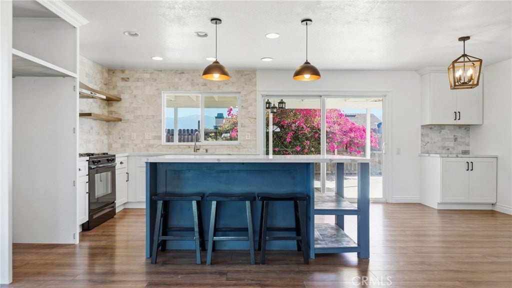 1138 Creekside