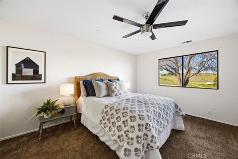 Tiny photo for 7491 Kingsbury Road Rd, Templeton, CA 93465 (MLS # NS26053913)