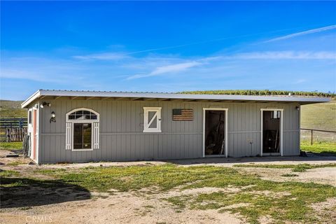 Tiny photo for 7491 Kingsbury Road Rd, Templeton, CA 93465 (MLS # NS26053913)