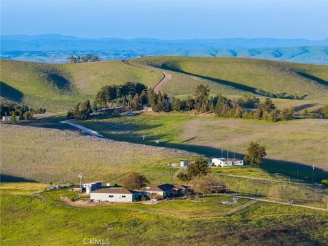 Tiny photo for 7491 Kingsbury Road Rd, Templeton, CA 93465 (MLS # NS26053913)