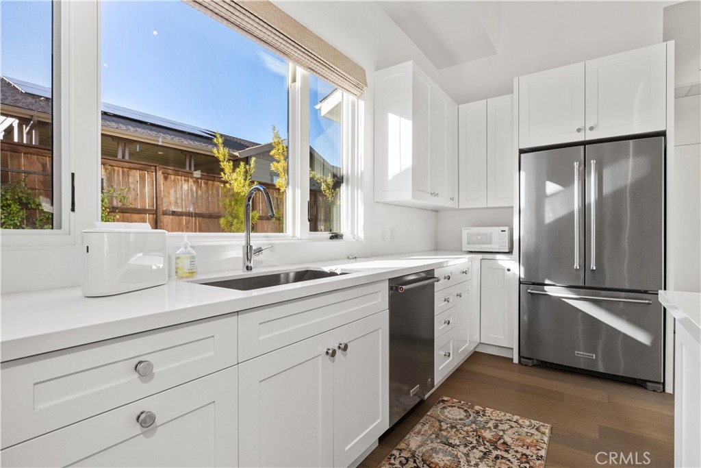 Paso Robles, California, 93446, United States, 4 Bedrooms Bedrooms, ,4 BathroomsBathrooms,Residential,Active,2027326