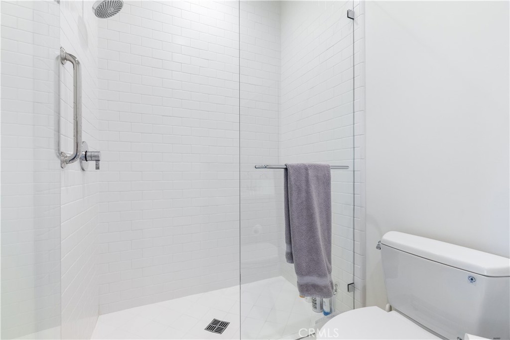 Paso Robles, California, 93446, United States, 4 Bedrooms Bedrooms, ,4 BathroomsBathrooms,Residential,Active,2027326