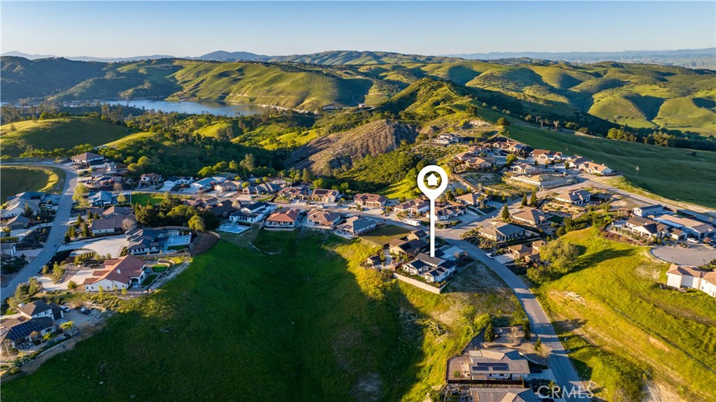Paso Robles, California, 93446, United States, 4 Bedrooms Bedrooms, ,4 BathroomsBathrooms,Residential,Active,2027326