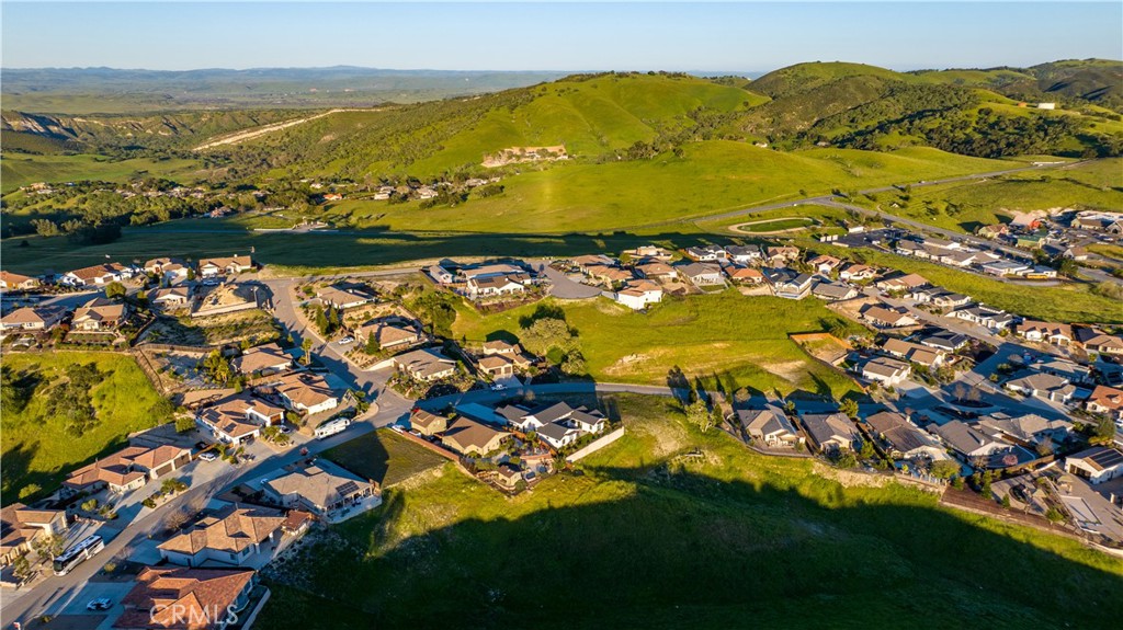 Paso Robles, California, 93446, United States, 4 Bedrooms Bedrooms, ,4 BathroomsBathrooms,Residential,Active,2027326