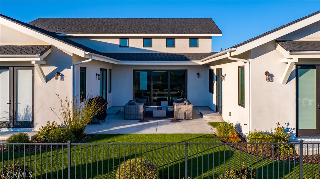 Paso Robles, California, 93446, United States, 4 Bedrooms Bedrooms, ,4 BathroomsBathrooms,Residential,Active,2027326