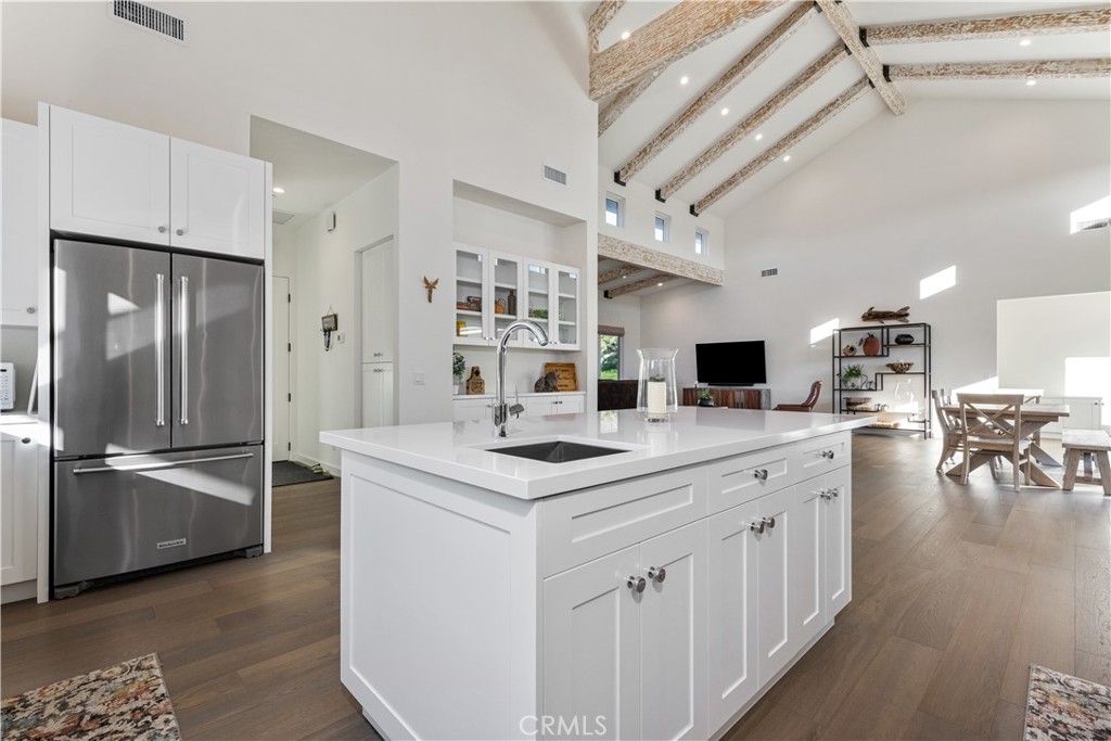 Paso Robles, California, 93446, United States, 4 Bedrooms Bedrooms, ,4 BathroomsBathrooms,Residential,Active,2027326