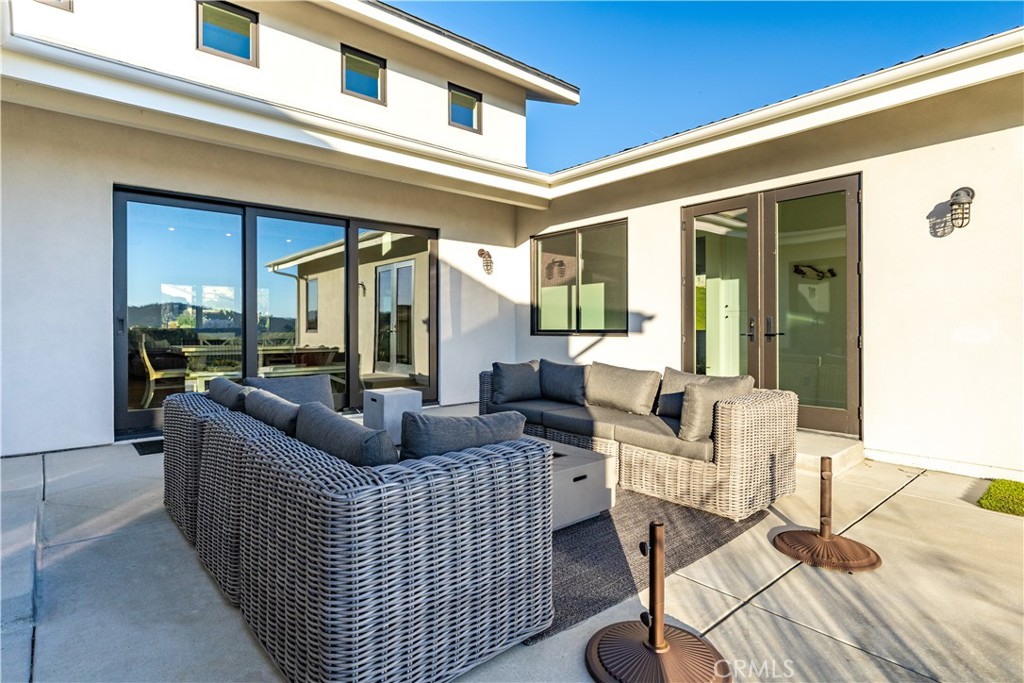 Paso Robles, California, 93446, United States, 4 Bedrooms Bedrooms, ,4 BathroomsBathrooms,Residential,Active,2027326